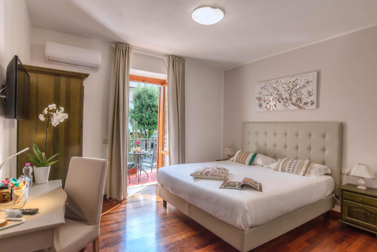 Plaza Rooms Ciampino Luaran gambar