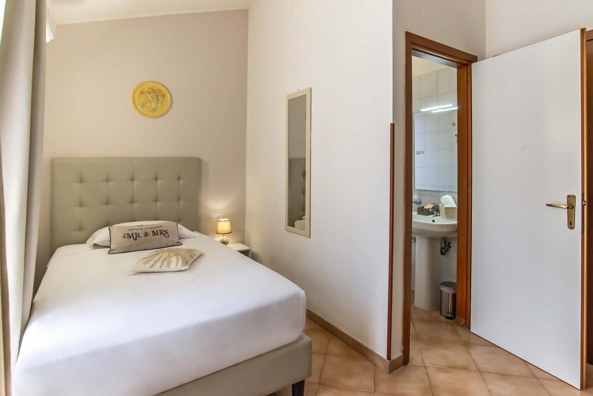Plaza Rooms Ciampino Luaran gambar