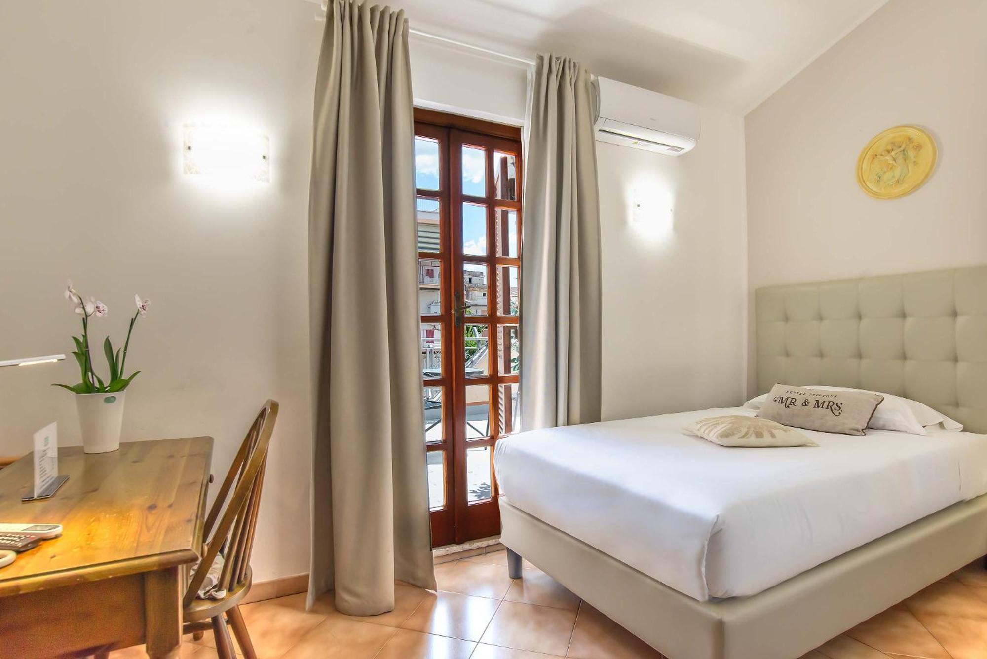 Plaza Rooms Ciampino Luaran gambar