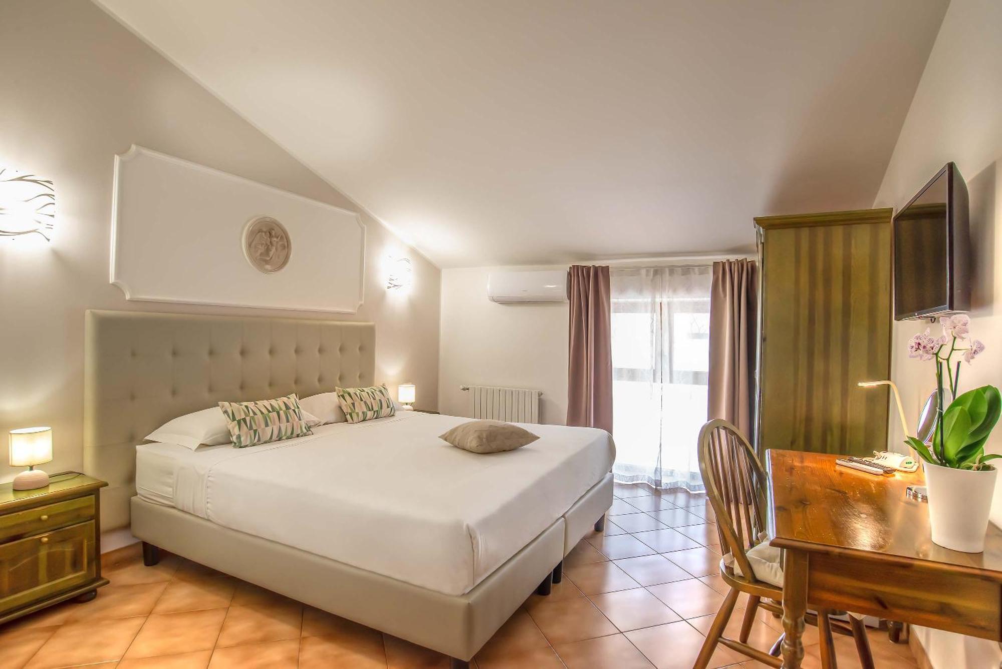 Plaza Rooms Ciampino Luaran gambar