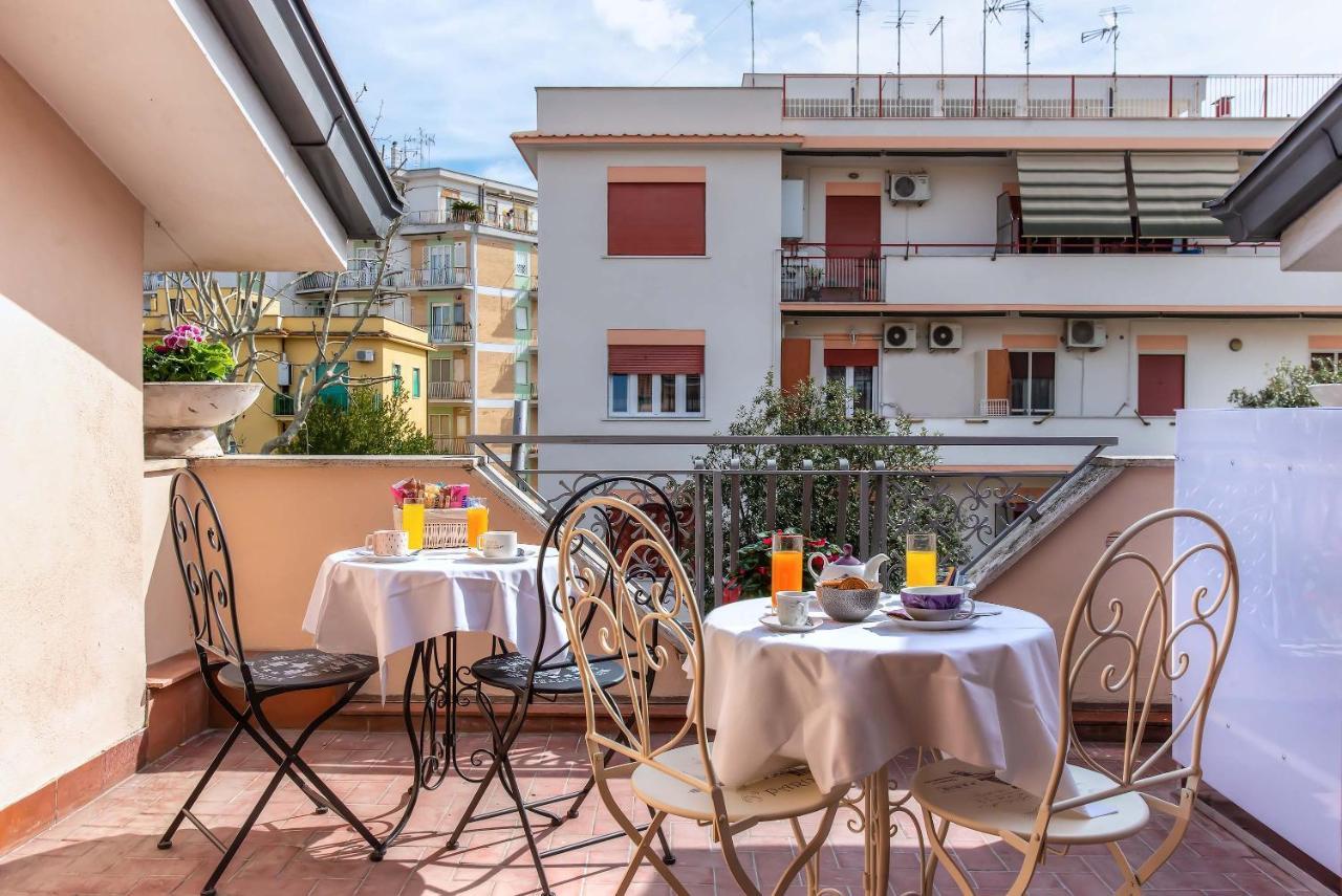 Plaza Rooms Ciampino Luaran gambar